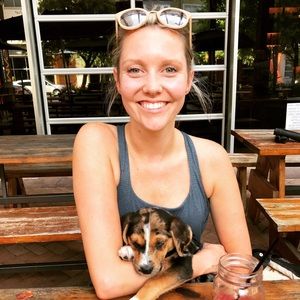 Meet your Posher, Carli